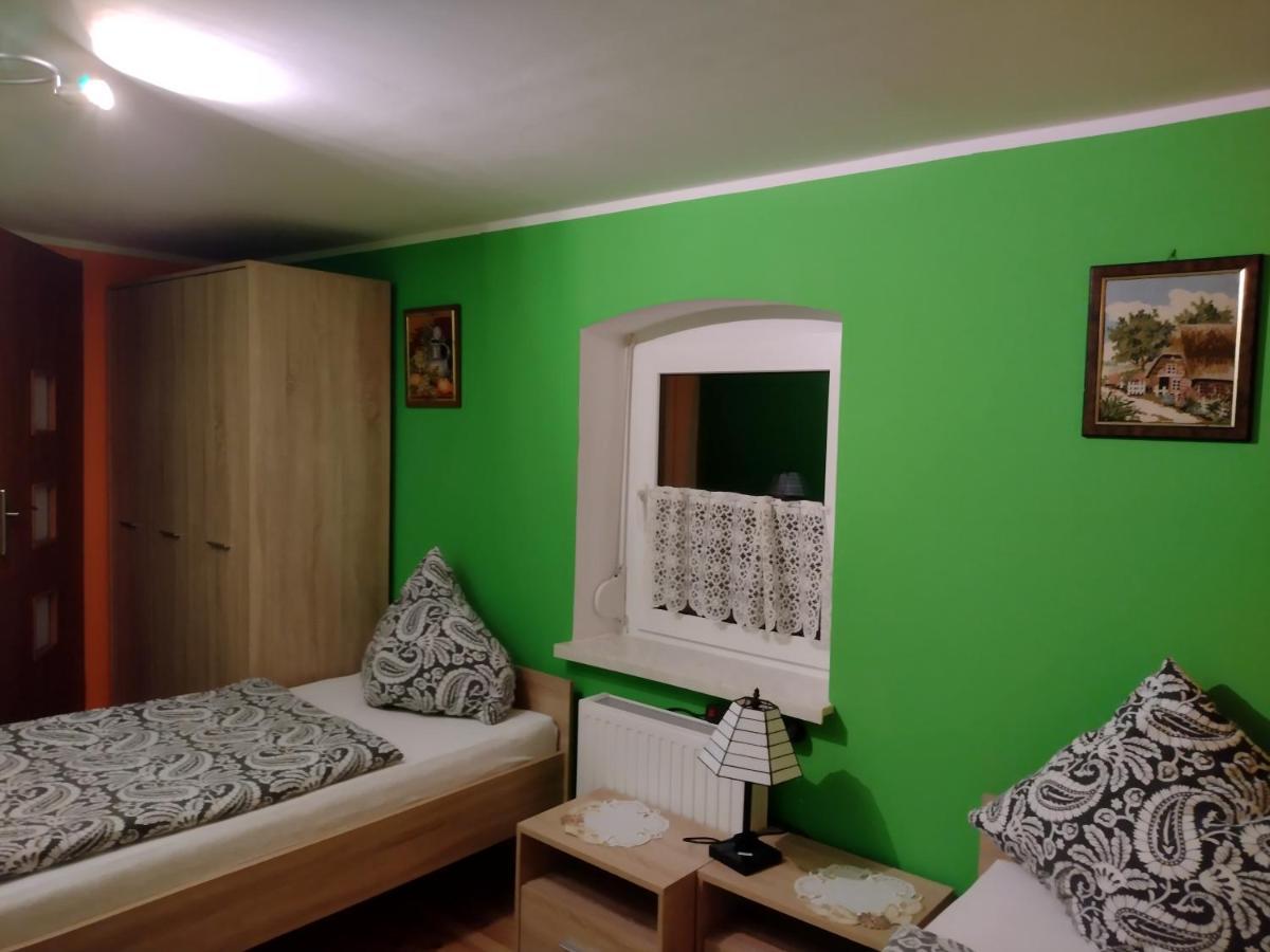 Pokoje Gościnne Ostoja Mirsk Zewnętrze zdjęcie